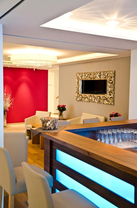 Lounge or bar