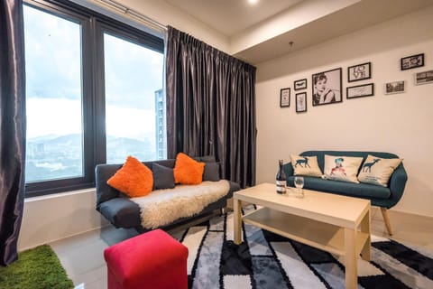 Love Come Home @ Sea View Suite 3BR for 10 pax Apartment in George Town