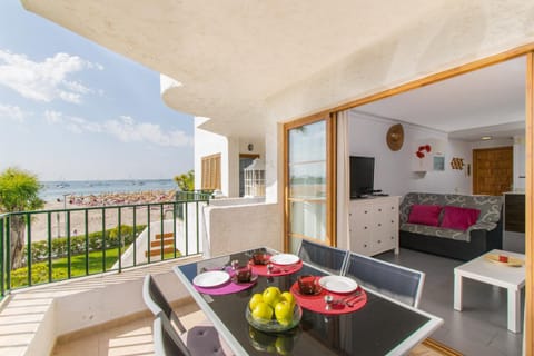 Apartamentos CARABELA BEACH Alcudia Condominio in Carretera d'Artà