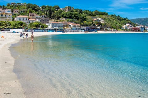 Nearby landmark, Day, Natural landscape, Beach