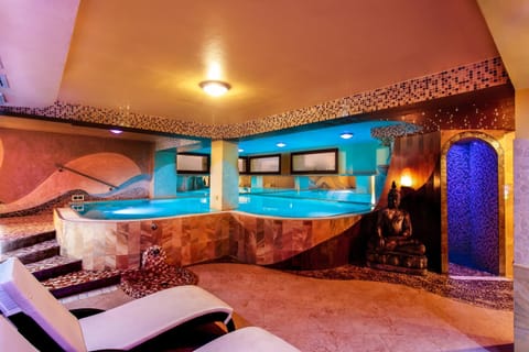 Hot Tub, Spa and wellness centre/facilities