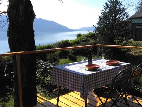 Balcony/Terrace, Lake view