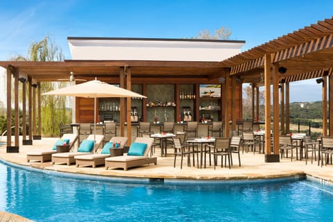 Patio, Restaurant/places to eat, Lounge or bar, Swimming pool