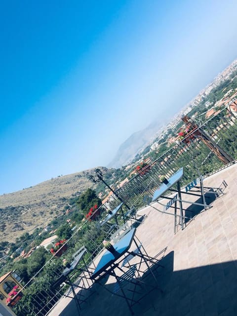 Balcony/Terrace, Breakfast