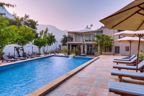 Pool view, Swimming pool