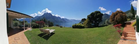 Garden, Balcony/Terrace, Garden view, Lake view