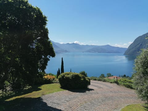 Garden view, Lake view