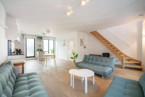 Light House Lodge. Apartment in Center of Antwerp Condo in Antwerp