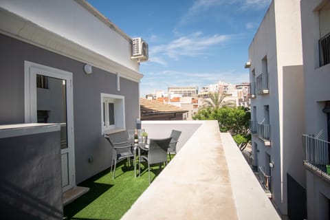 Casa Toledo & El Pont Alicante Apartments Condo in Alicante