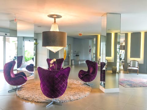 Apartamento de 2 quartos no luxuoso condomínio Jay Condo in Florianopolis