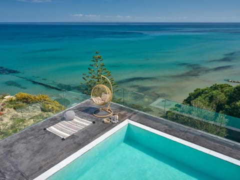 Hot Tub, Balcony/Terrace, Pool view, Sea view, Swimming pool, Swimming pool