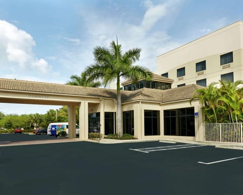 Hilton Garden Inn West Palm Beach Airport Hotel in West Palm Beach