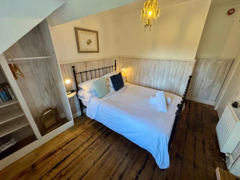 Fairhaven Stay Bed and Breakfast in Holyhead Road