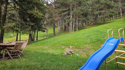 Fantastica casa a la Molina amb jardí en plena natura House in Cerdanya