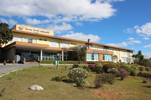 Facade/entrance, Garden view