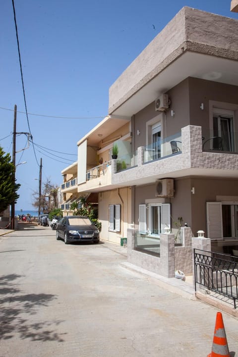 Property building, Facade/entrance