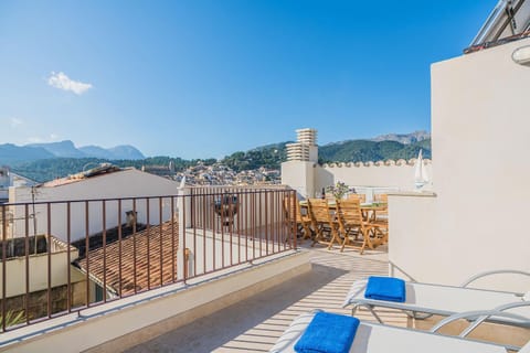 Townhouse Can Coa by SunVillas Mallorca House in Pollença