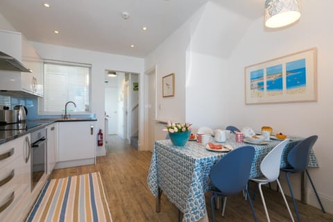 SeaCrest 1 Apartment in Saint Ives