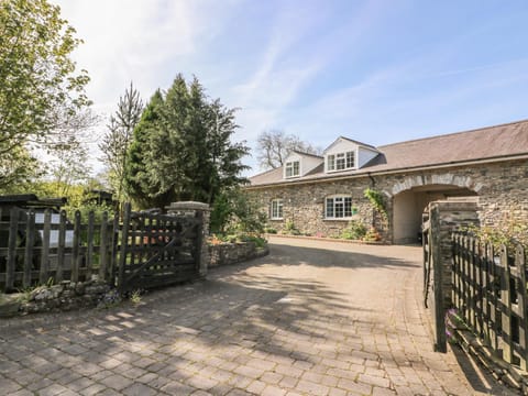 Fisher Granary House in Wales