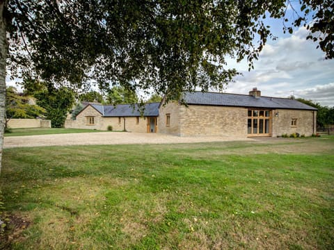 Lower Farm Barn House in West Oxfordshire District
