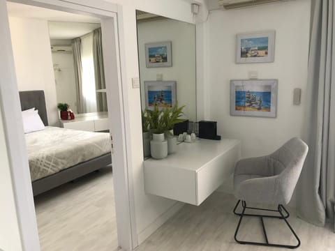 Sea View Holiday Apartment Apartment in Larnaca