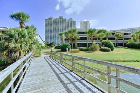 Memory Maker Apartment hotel in Miramar Beach