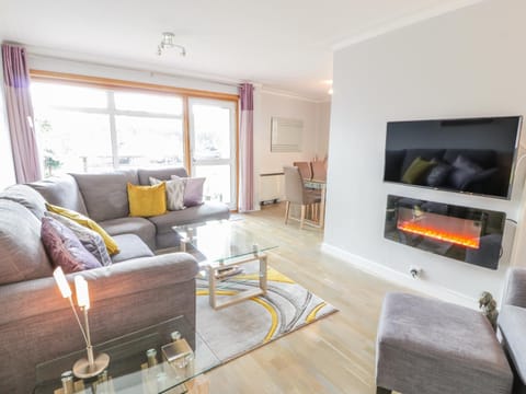 Cumbrae View Apartment in England