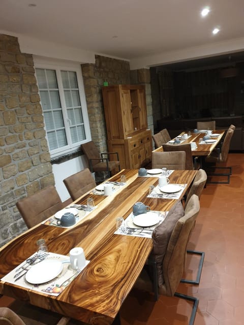 Dining area, Breakfast