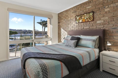 Lakeside Holiday Apartments Merimbula Flat hotel in Merimbula