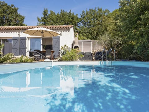 Modern holiday home with private pool House in Brignoles