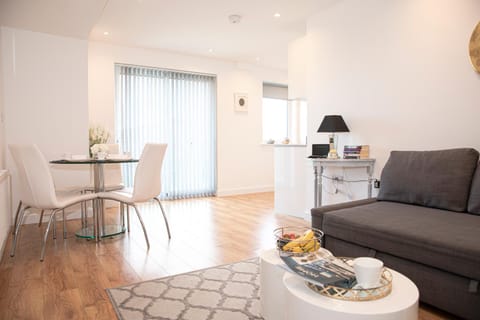 Sunshine Place Apartamento in Enfield