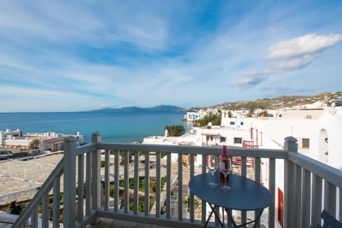 View (from property/room), Balcony/Terrace, Sea view