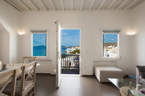 Balcony/Terrace, Dining area, Sea view