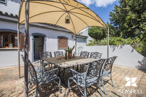 Balcony/Terrace, Dining area