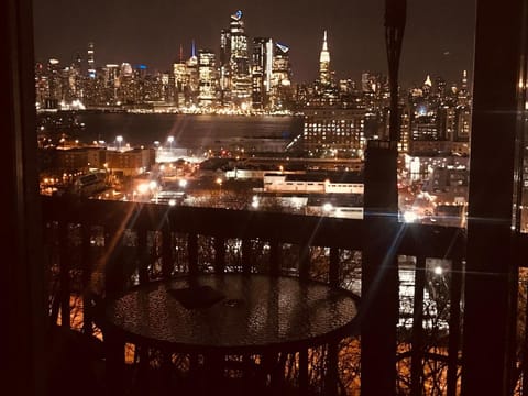 Night, View (from property/room), Balcony/Terrace, City view