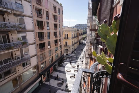 Balcony/Terrace, City view, Street view