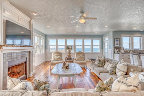 Puffin Place - Olivia Beach House in Lincoln City