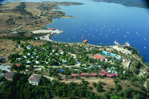 Nearby landmark, Natural landscape, Bird's eye view, Lake view, Mountain view