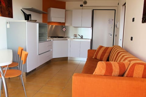 Kitchen or kitchenette, Living room, Dining area, dishwasher, microwave