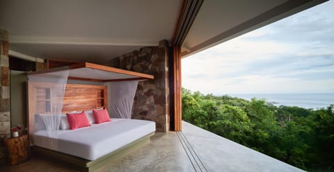 Bed, Photo of the whole room, Bedroom, Sea view