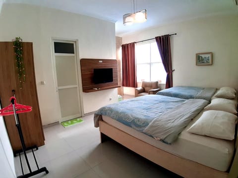 Ikiru to Live Bed and Breakfast in Surabaya