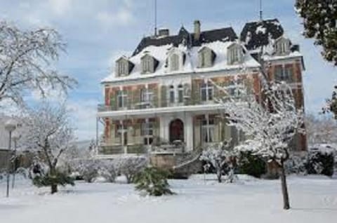 VILLA BONVOULOIR Apartment hotel in Occitanie