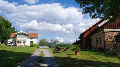 Fjøset på Knardal Apartment in Viken, Norway