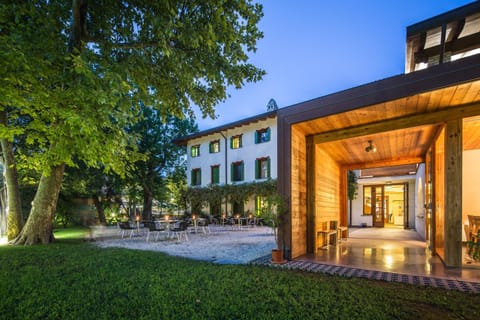 Property building, Garden view