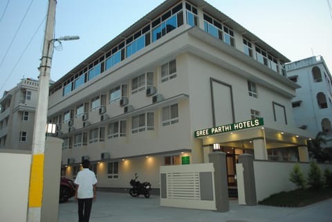 Sreeparthi Hotel Hotel in Karnataka