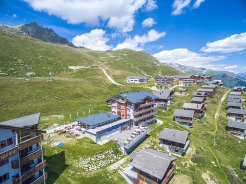 Off site, Natural landscape, On site