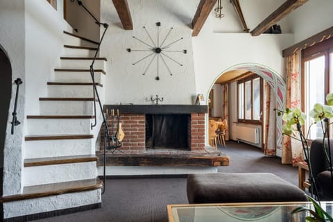 Communal lounge/ TV room, Living room