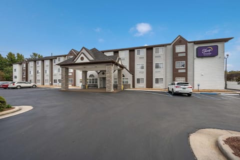 Sleep Inn & Suites Hotel in Decatur