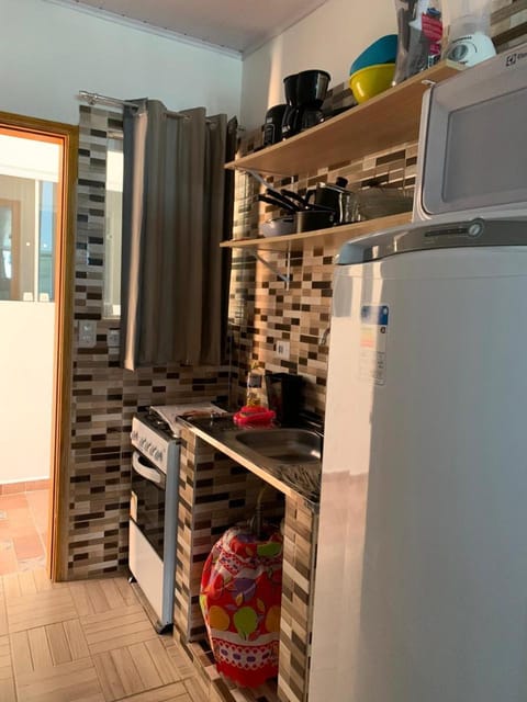 Kitchen or kitchenette, minibar, pet friendly, stove