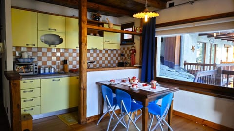 Hostdomus - Imperial Chalet Chalet in Sestriere